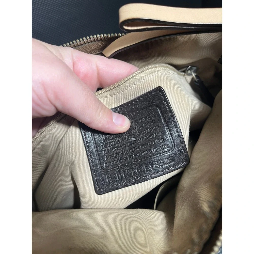 Coach Signature Peyton File Shoulder/Crossbody‎ Bag Tan Cream #F18926 Womens
